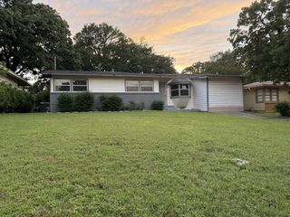 1844 Montclair Drive, Fort Worth, TX 76103