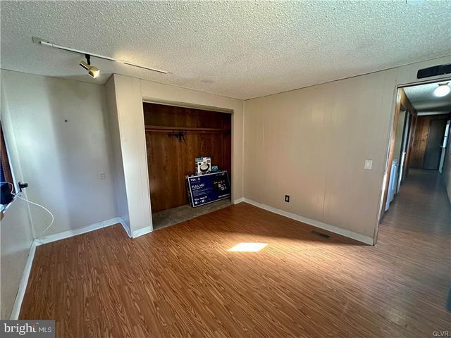 91 CHEYENNE LN, Lehighton, PA 18235