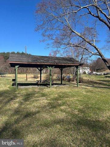 91 CHEYENNE LN, Lehighton, PA 18235