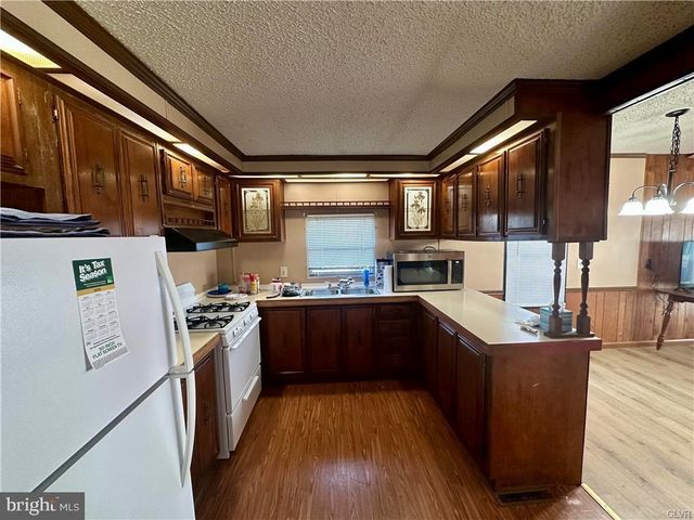 91 CHEYENNE LN, Lehighton, PA 18235