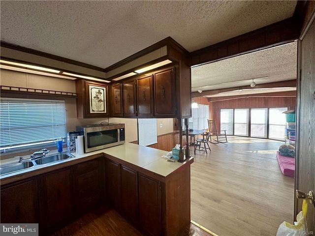 91 CHEYENNE LN, Lehighton, PA 18235