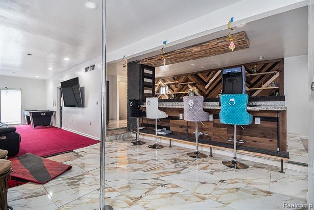 2269 Hazelwood Street, Detroit, MI 48206