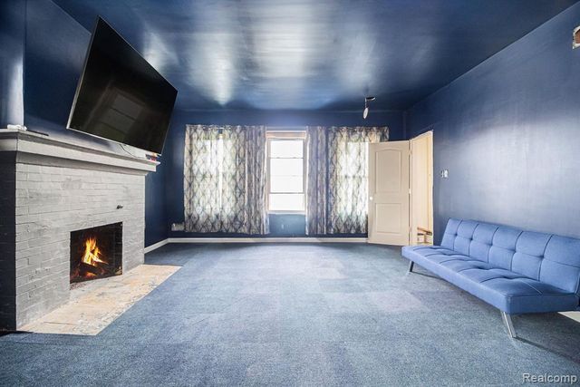 2269 Hazelwood Street, Detroit, MI 48206