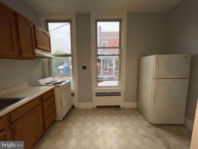 1220 PERKIOMEN AVE, Reading, PA 19602