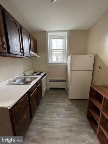 1220 PERKIOMEN AVE, Reading, PA 19602