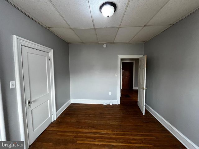 1220 PERKIOMEN AVE, Reading, PA 19602