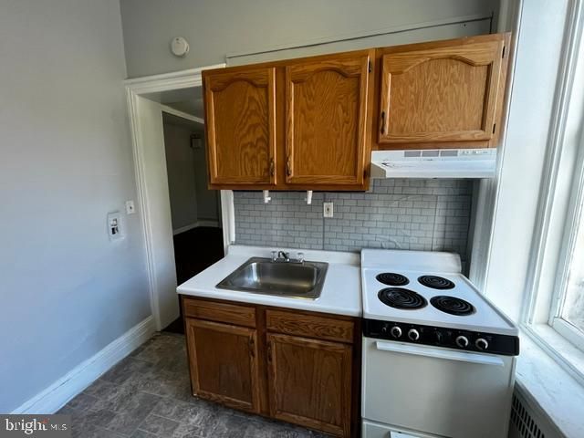 1220 PERKIOMEN AVE, Reading, PA 19602