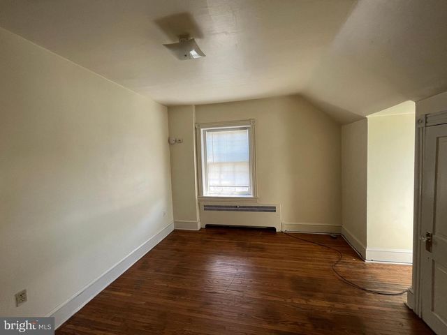 1220 PERKIOMEN AVE, Reading, PA 19602