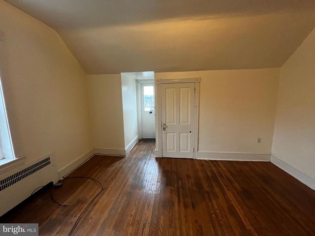 1220 PERKIOMEN AVE, Reading, PA 19602