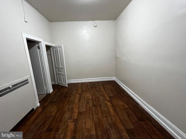 1220 PERKIOMEN AVE, Reading, PA 19602