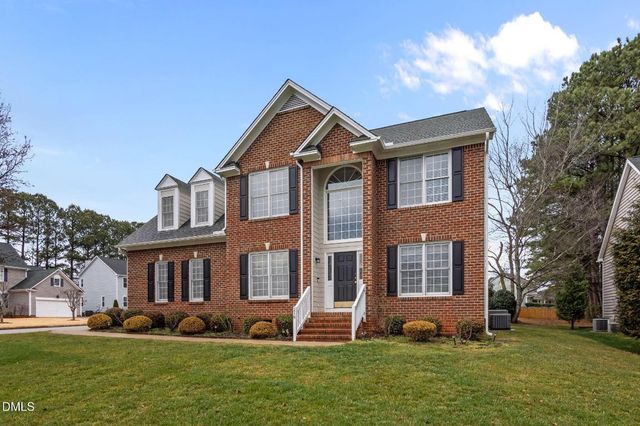 218 Longbridge Drive, Cary, NC 27518