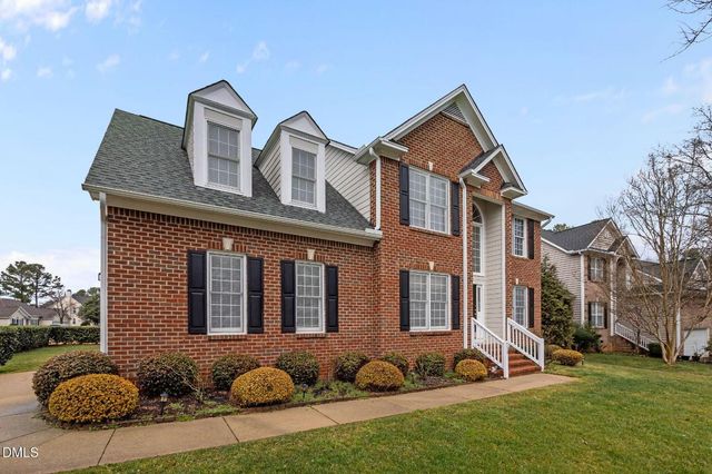 218 Longbridge Drive, Cary, NC 27518