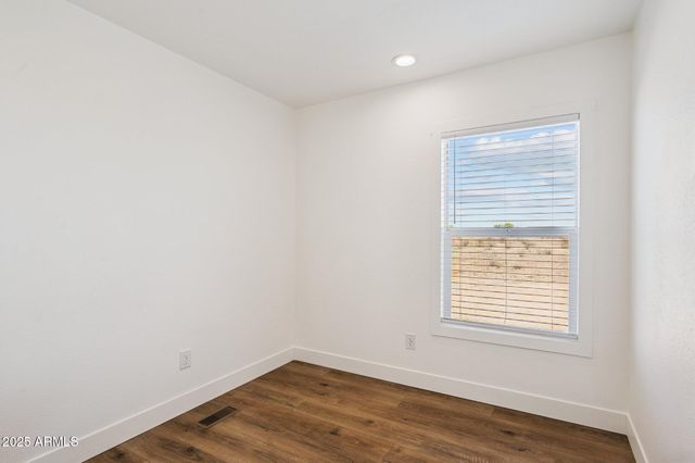 28575 N 250th Lane, Wittmann, AZ 85361