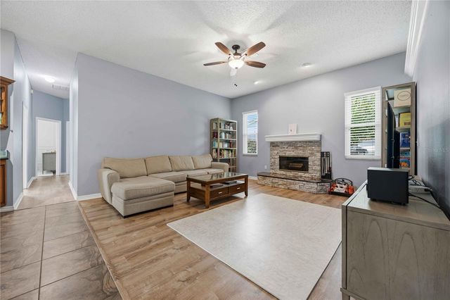 715 JESSANDA CIRCLE, Lakeland, FL 33813