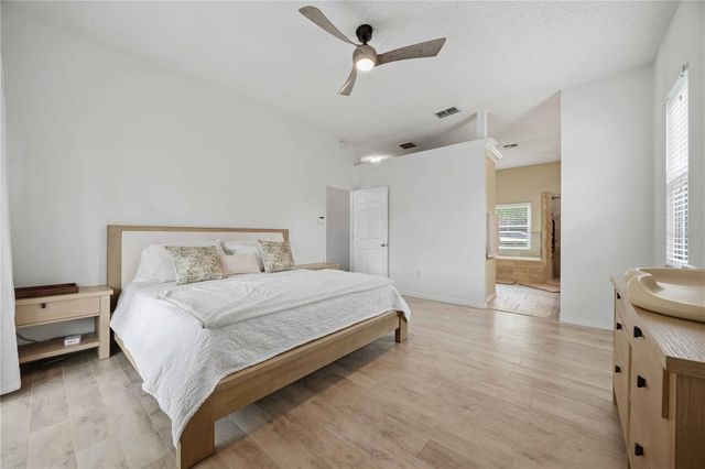 715 JESSANDA CIRCLE, Lakeland, FL 33813