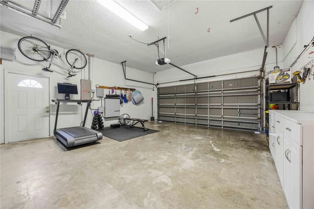 715 JESSANDA CIRCLE, Lakeland, FL 33813