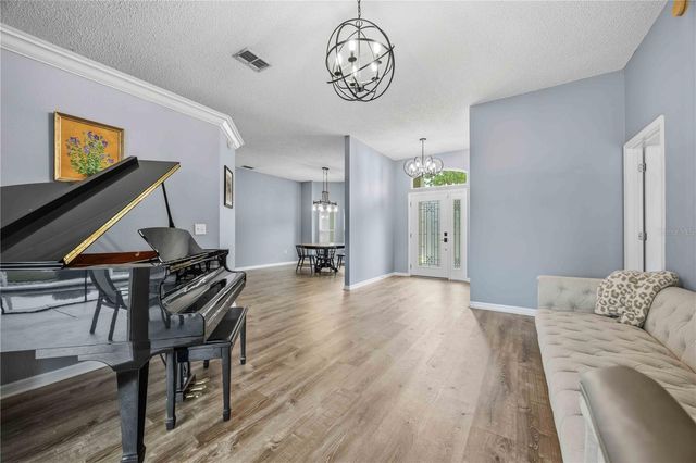 715 JESSANDA CIRCLE, Lakeland, FL 33813
