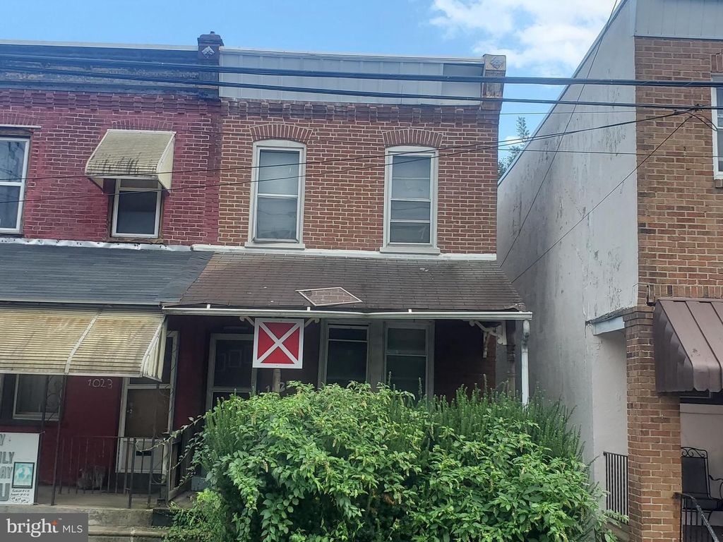 1025 W 5TH ST, Chester, PA 19013