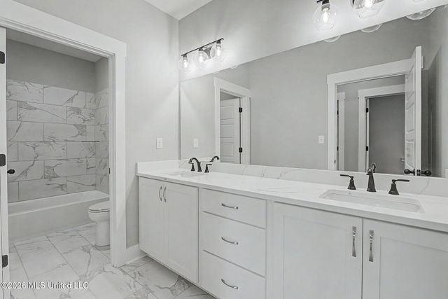 2401 Lauren Way, Hernando, MS 38632
