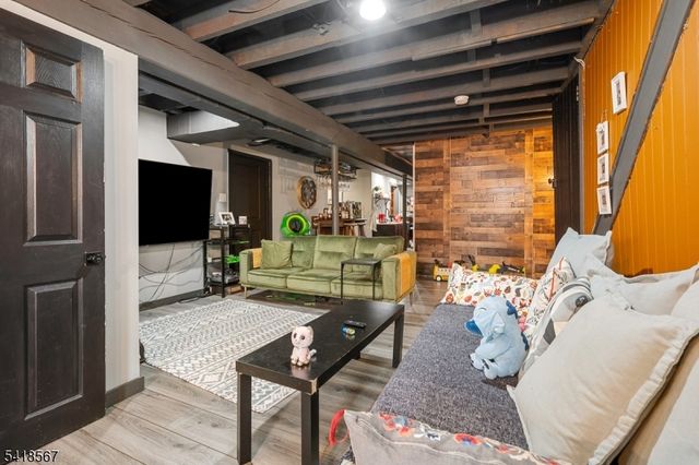 12 Rt23, Hamburg Boro, NJ 07419