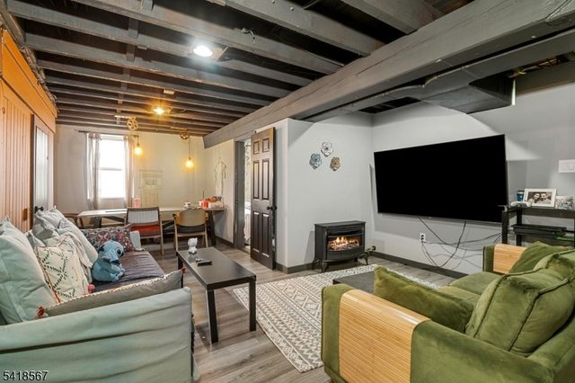 12 Rt23, Hamburg Boro, NJ 07419