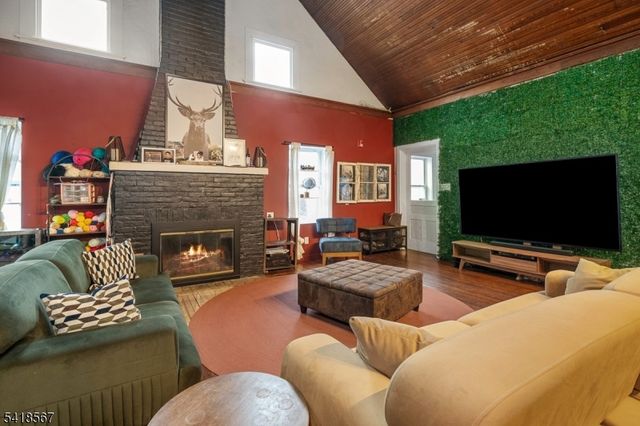 12 Rt23, Hamburg Boro, NJ 07419