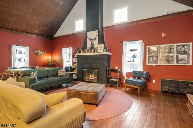 12 Rt23, Hamburg Boro, NJ 07419