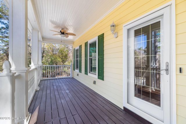 815 Riverview Drive, Burgaw, NC 28425