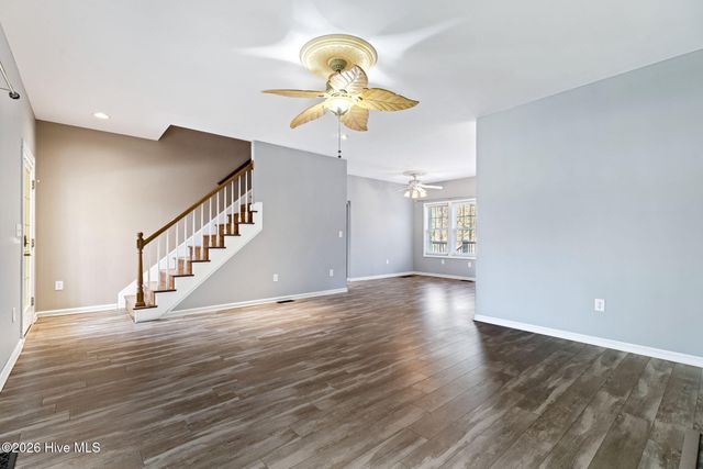 815 Riverview Drive, Burgaw, NC 28425