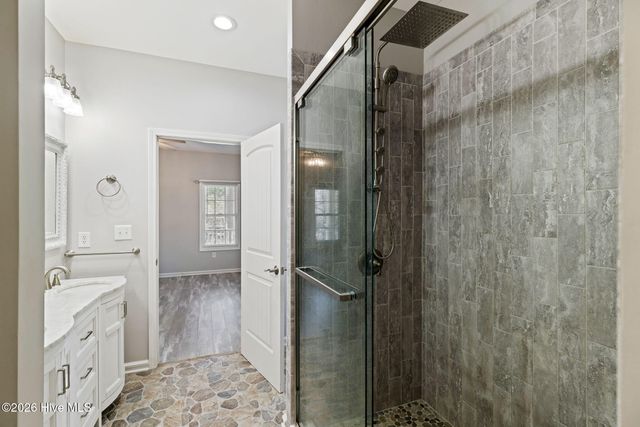 815 Riverview Drive, Burgaw, NC 28425
