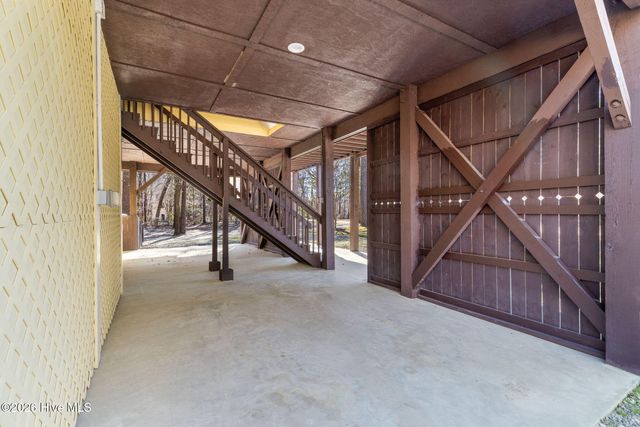 815 Riverview Drive, Burgaw, NC 28425