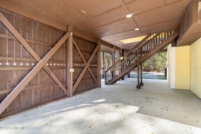 815 Riverview Drive, Burgaw, NC 28425