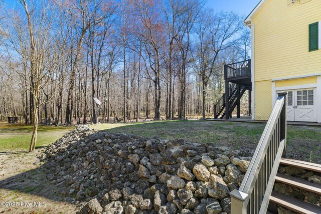 815 Riverview Drive, Burgaw, NC 28425