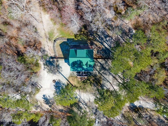 815 Riverview Drive, Burgaw, NC 28425