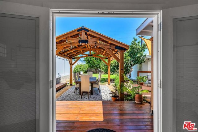 853 22nd Street, Santa Monica, CA 90403