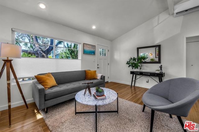 853 22nd Street, Santa Monica, CA 90403
