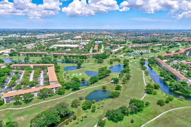 1400 SW 124th Ter 402Q, Pembroke Pines, FL 33027