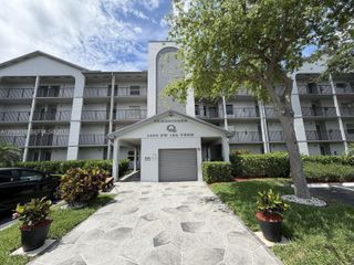 1400 SW 124th Ter 402Q, Pembroke Pines, FL 33027