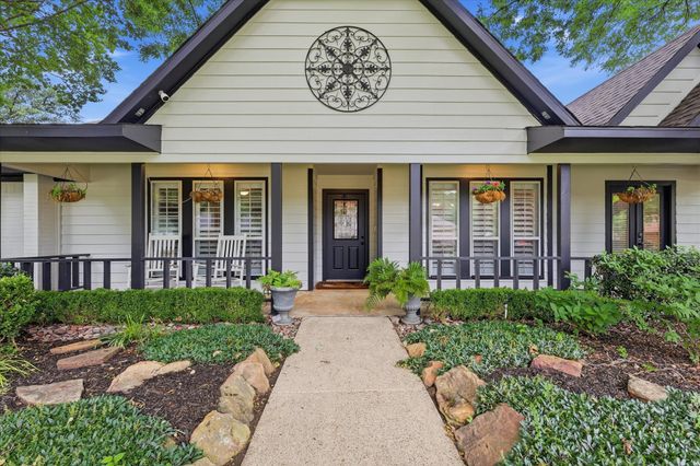 2012 Cripple Creek Lane, Lewisville, TX 75077