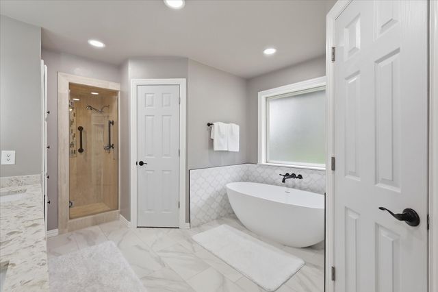 2012 Cripple Creek Lane, Lewisville, TX 75077