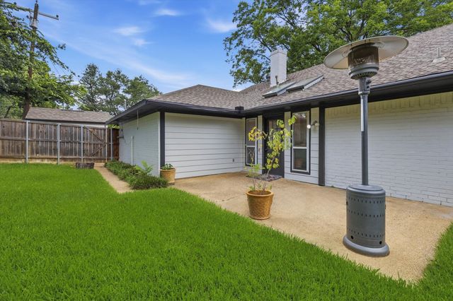 2012 Cripple Creek Lane, Lewisville, TX 75077