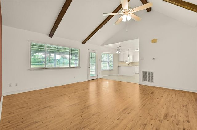 2003 Kingsway Drive, League City, TX 77573