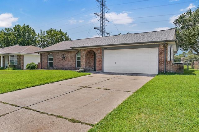 2003 Kingsway Drive, League City, TX 77573