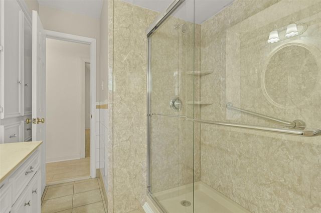 2003 Kingsway Drive, League City, TX 77573