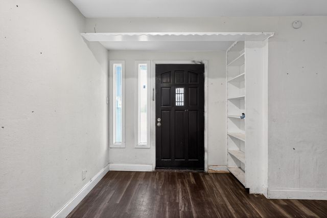 11726 Abston Lane, Dallas, TX 75218