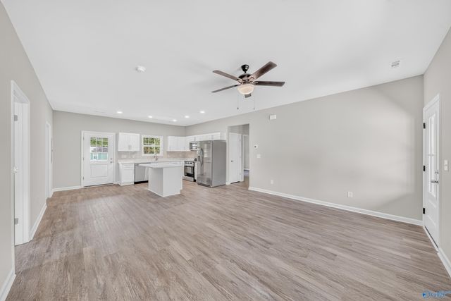 403 Mcdonald Lane, Guntersville, AL 35976