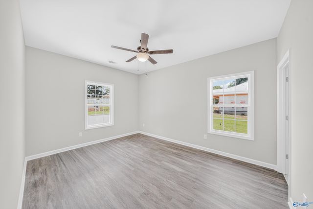 403 Mcdonald Lane, Guntersville, AL 35976