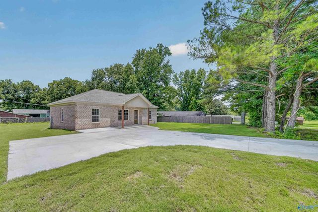 403 Mcdonald Lane, Guntersville, AL 35976