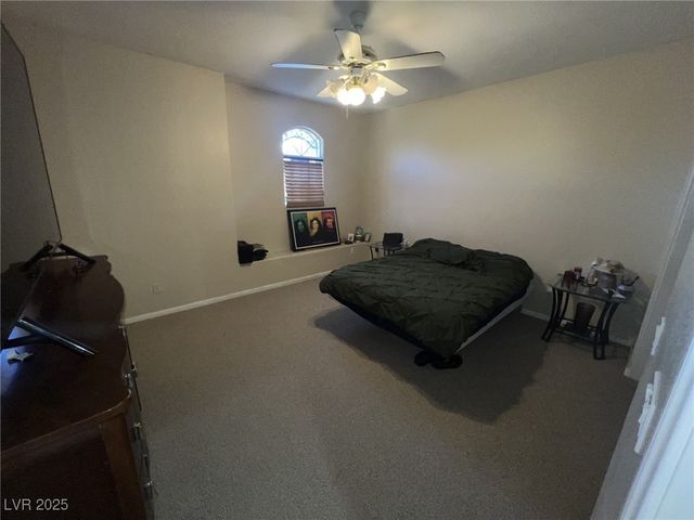 6596 Secluded Avenue, Las Vegas, NV 89110