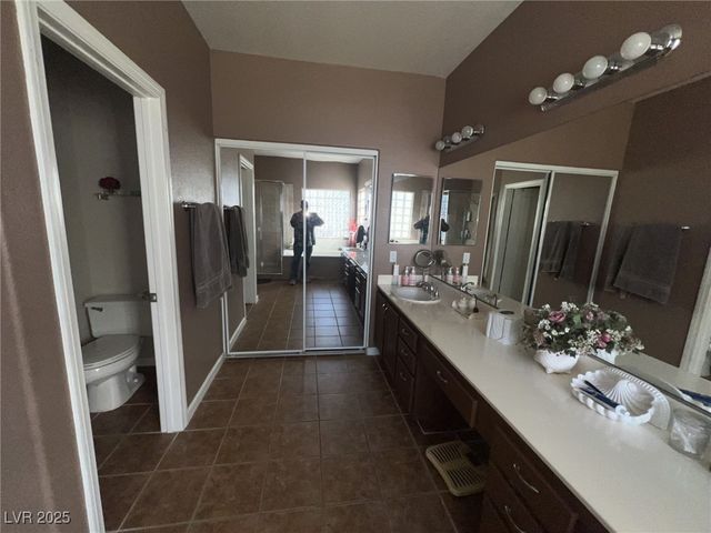 6596 Secluded Avenue, Las Vegas, NV 89110